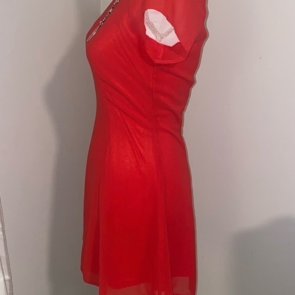 Divided Dress - Picture 7 of 12
